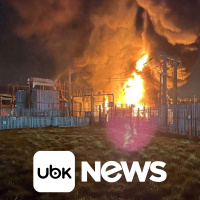 MUNDO - Fechamento de aeroporto em Londres por incêndio causa turbulência global de voos