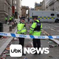 CULTURA - Billie Eilish leva prêmio máximo no American Music Awards