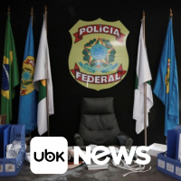 ESPORTES - Manifestantes contra ICE protestam em Milão antes da cerimônia de abertura dos Jogos de Inverno