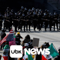 MUNDO - Polícia de Los Angeles ordena que manifestantes contra imigração voltem para casa