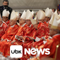 MUNDO - Cardeais iniciam conclave para decidir quem substituirá papa Francisco